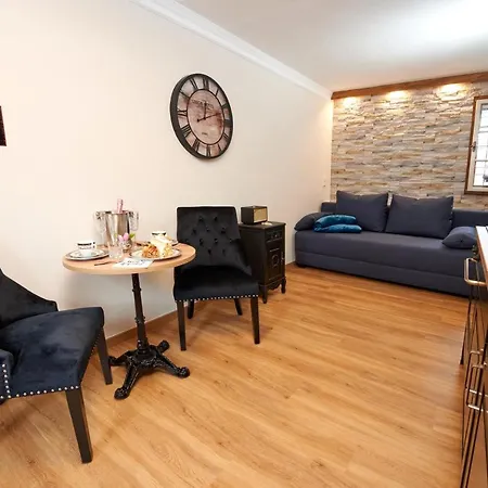 Eifelstuben Mit Charme - Am See, Nahe Burg * Ulmen