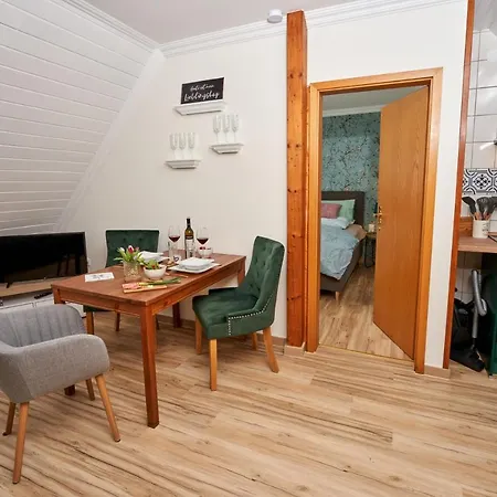 Eifelstuben Mit Charme - Am See, Nahe Burg Apartamento Ulmen