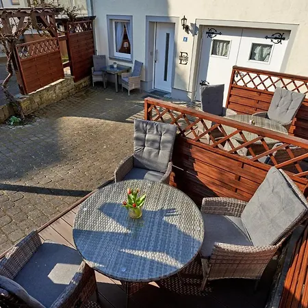 Eifelstuben Mit Charme - Am See, Nahe Burg Apartamento *