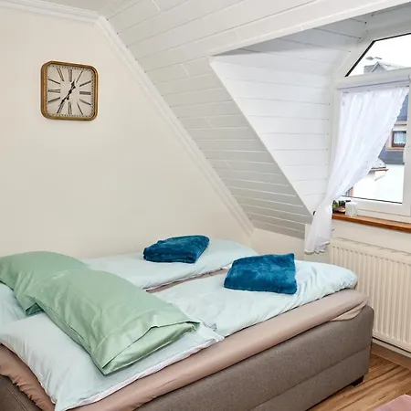 Eifelstuben Mit Charme - Am See, Nahe Burg Apartamento Ulmen