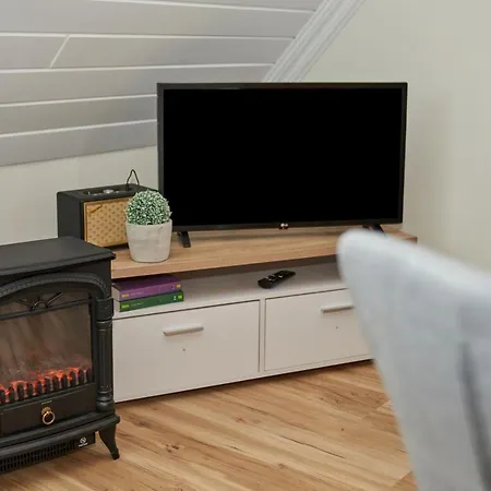 Eifelstuben Mit Charme - Am See, Nahe Burg 아파트