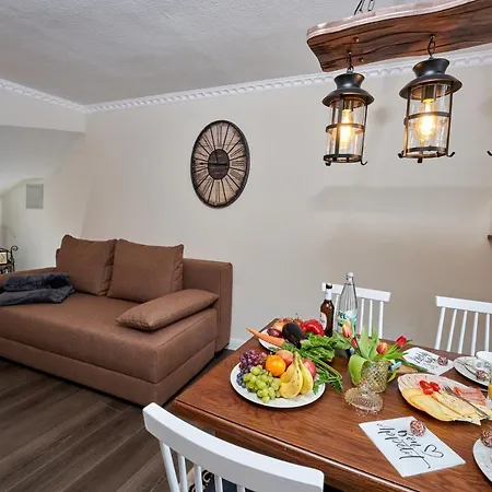 Eifelstuben Mit Charme - Am See, Nahe Burg * Ulmen