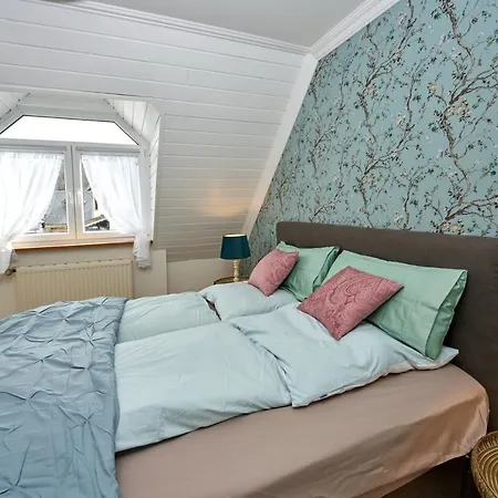 Eifelstuben Mit Charme - Am See, Nahe Burg * Ulmen