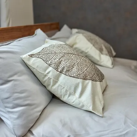 Eifelstuben Mit Charme - Am See, Nahe Burg 우멘