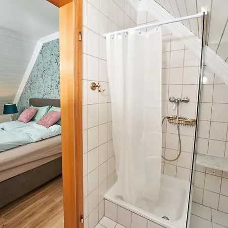 아파트 Eifelstuben Mit Charme - Am See, Nahe Burg 우멘