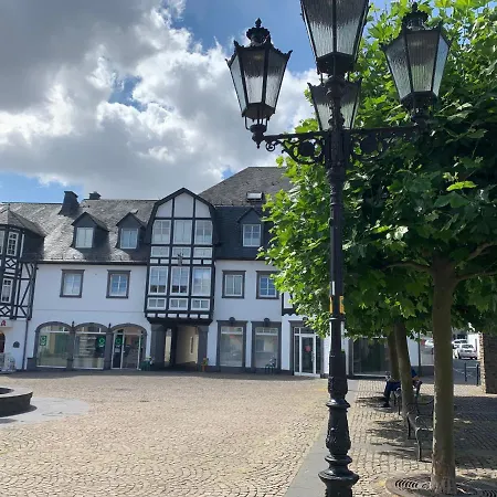 Apartment Eifelstuben Mit Charme - Am See, Nahe Burg *