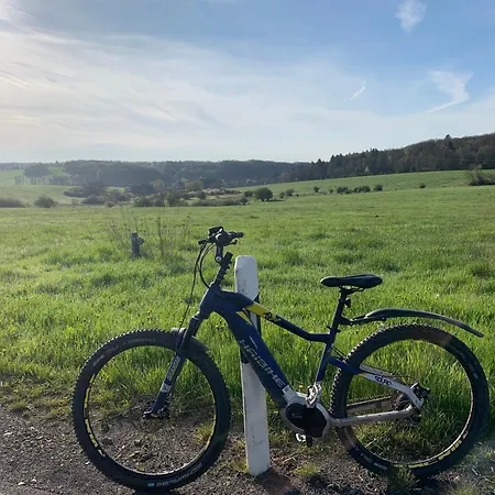 Apartamento Eifelstuben Mit Charme - Am See, Nahe Burg *
