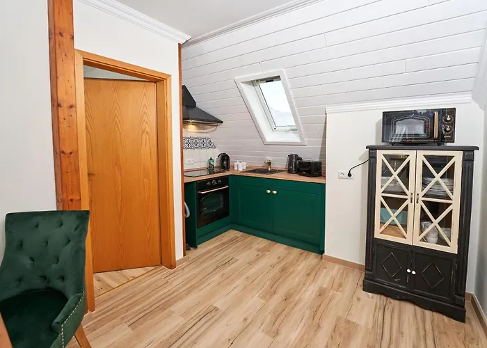 Eifelstuben Mit Charme - Am See, Nahe Burg Ulmen