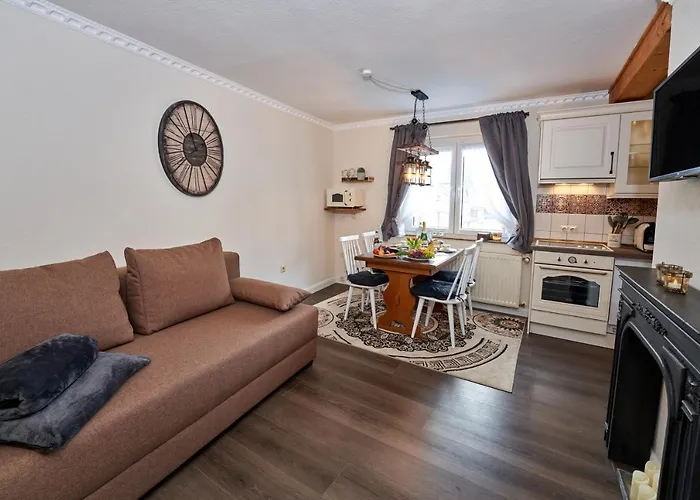 Eifelstuben Mit Charme - Am See, Nahe Burg Apartmán *