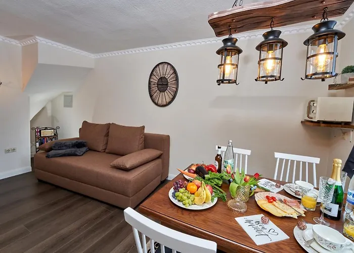 Eifelstuben Mit Charme - Am See, Nahe Burg * Ulmen