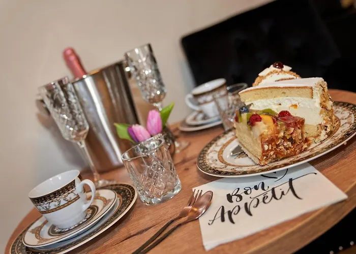 Eifelstuben Mit Charme - Am See, Nahe Burg * Ulmen