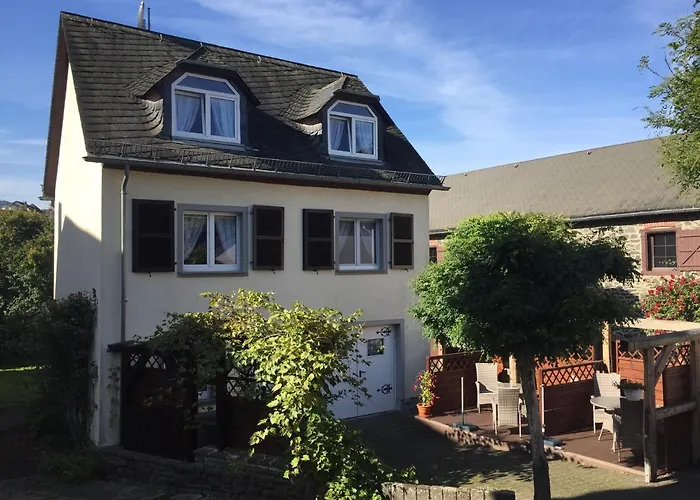 Eifelstuben Mit Charme - Am See, Nahe Burg