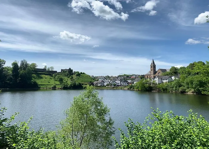 Eifelstuben Mit Charme - Am See, Nahe Burg Apartmán Ulmen